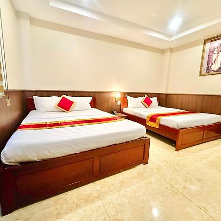 Thanh Dat Hotel Bac Lieu Buitenkant foto