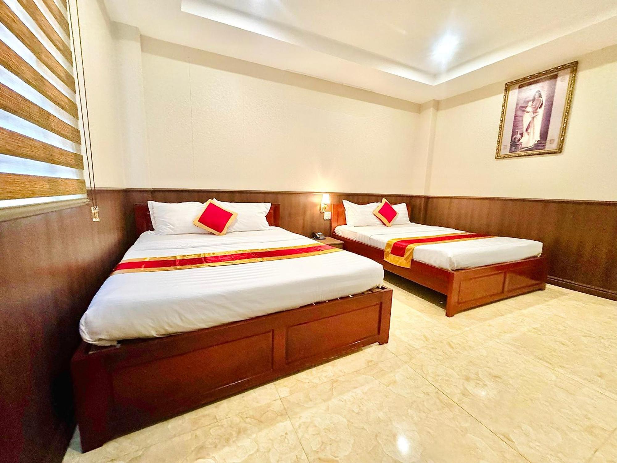 Thanh Dat Hotel Bac Lieu Buitenkant foto