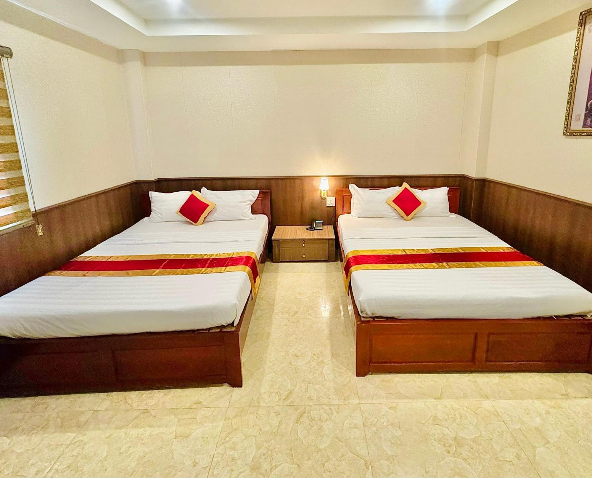 Thanh Dat Hotel Bac Lieu Buitenkant foto