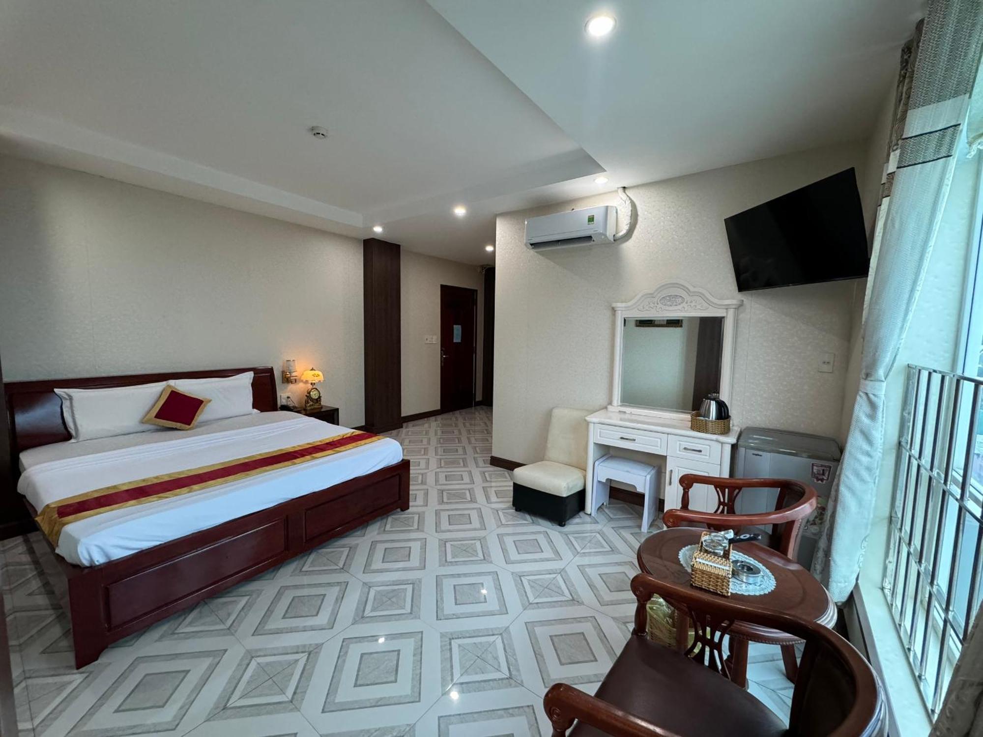 Thanh Dat Hotel Bac Lieu Buitenkant foto